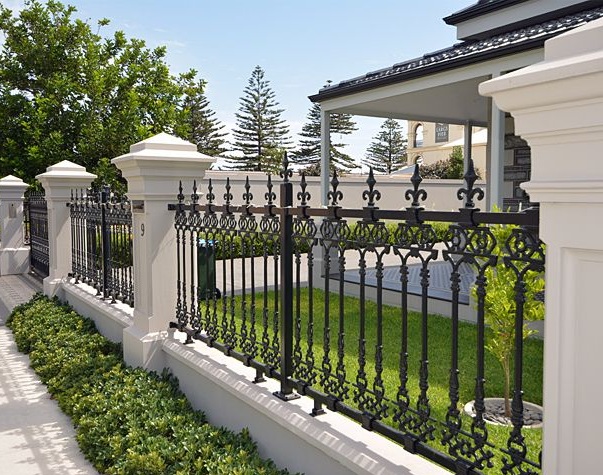 Mẫu Hàng Rào Sắt Mỹ Thuật Cổ Điển