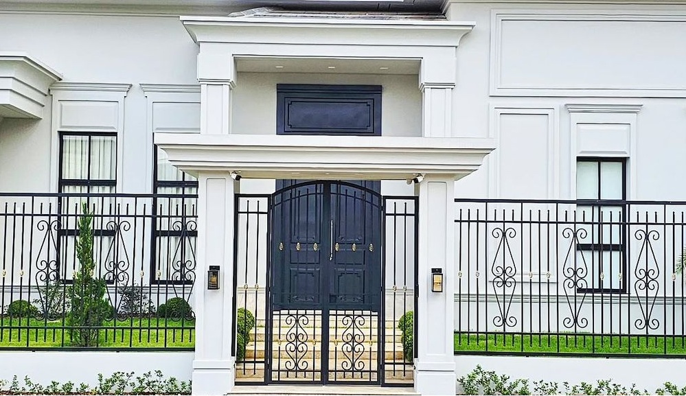 Mẫu Hàng Rào Sắt Mỹ Thuật Tân Cổ Điển