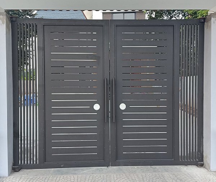Mẫu Cửa Sắt 2 Cánh Sang Trọng