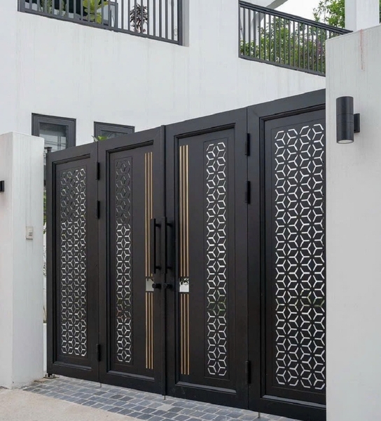Mẫu Cửa Sắt 4 Cánh Đẹp