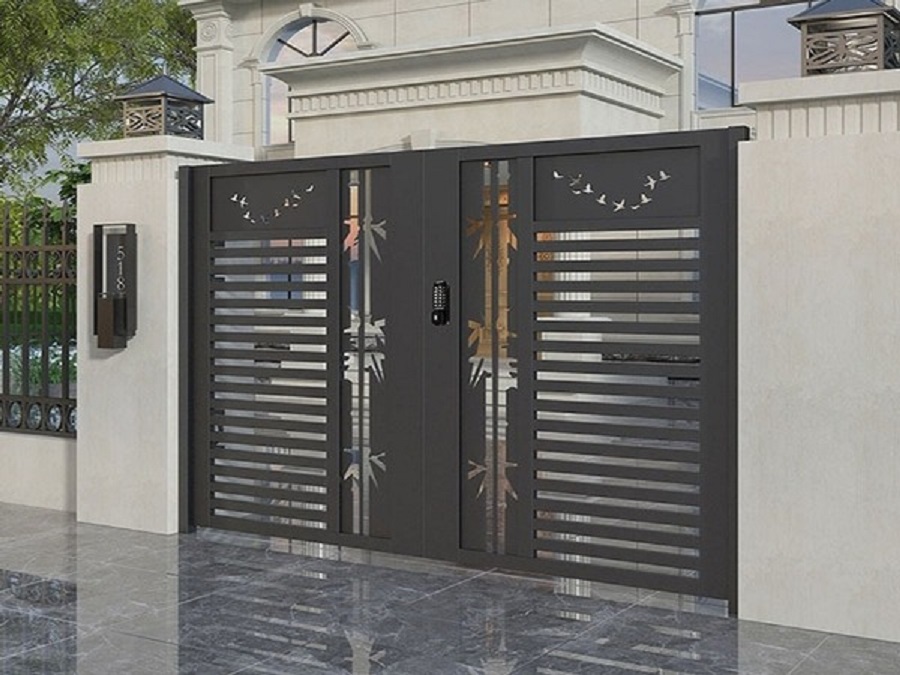 Mẫu Cửa Sắt CNC 2 Cánh Hiện Đại Phối Họa Tiết Thiên Nhiên